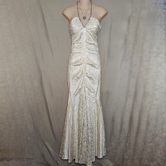 Blondie‎ Nites Formal Mermaid Gown Halter Dress - Picture 1 of 8